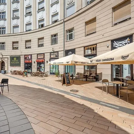 - New - Comfy Διαμέρισμα Βουδαπέστη