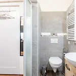 - New - Comfy 아파트